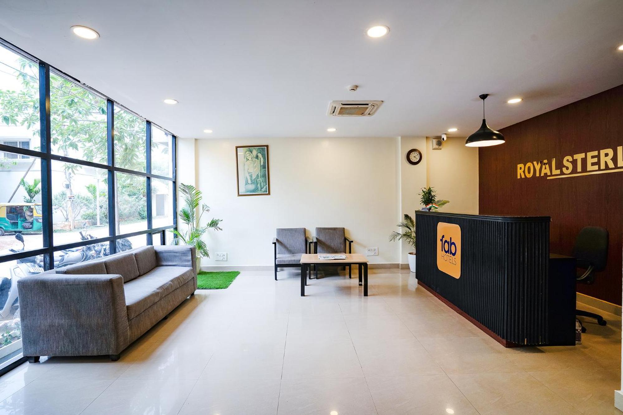 Fabhotel Royal Sterling- Manyata Tech Park Bangalore Exterior photo